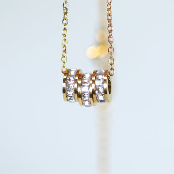 Eternity 3 Circle Necklace • Infinity Necklace • Minimalist Jewelry • Linked Circles Necklace • Connected Circles • Interlocking Rings